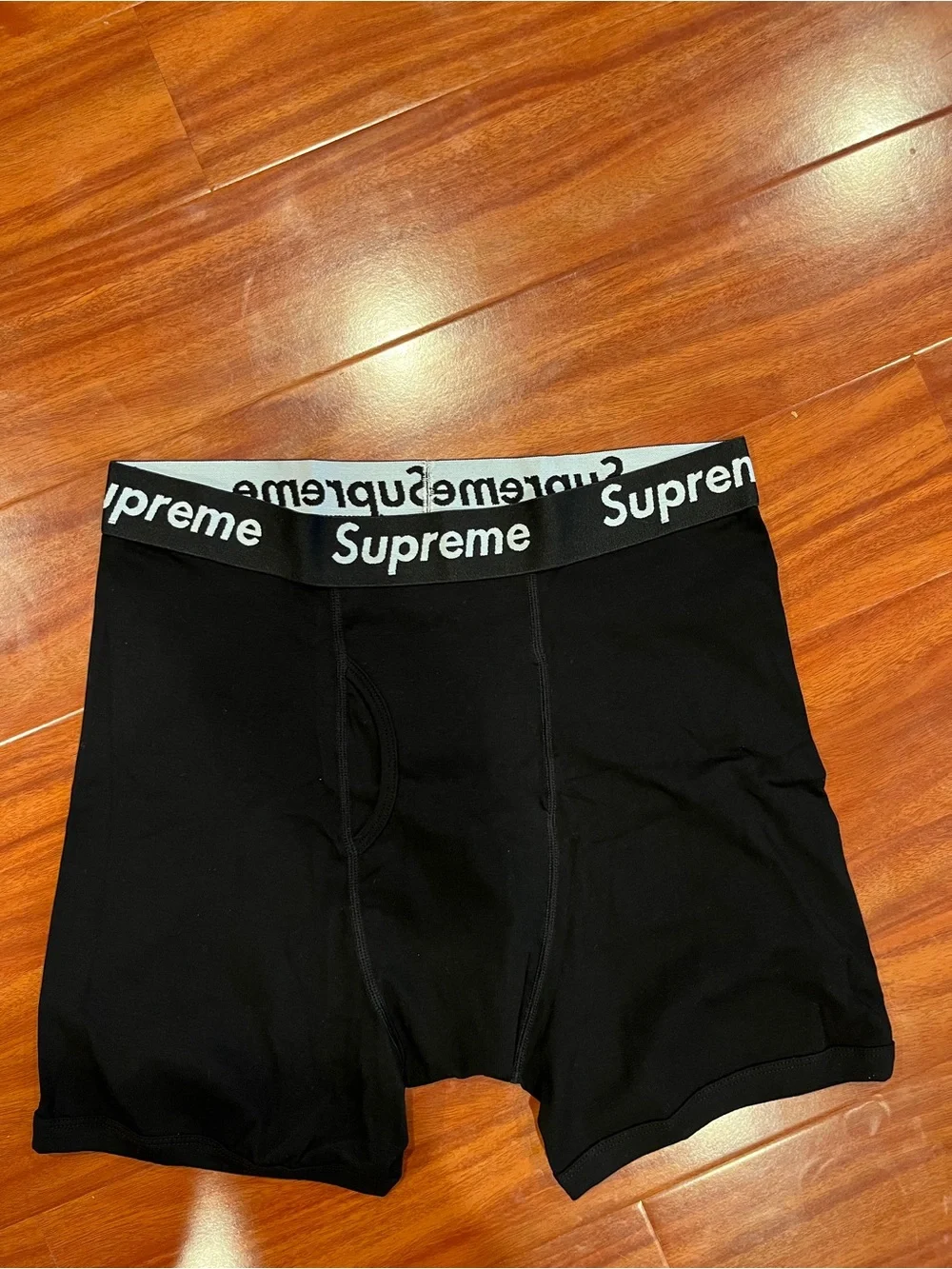Supreme color black